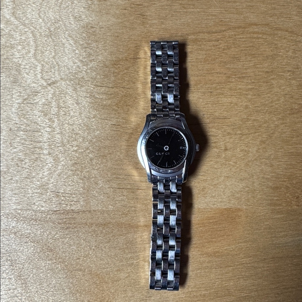 Gucci Black Dial Silver Bracelet Watch As Is Non Running